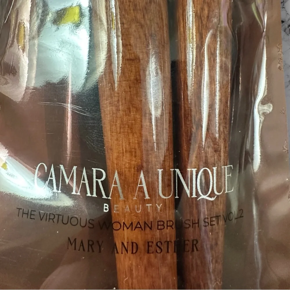 🆕 Camara Aunique Powder, Foundation, and Contour “Virtuous Woman” Set Vol. 2